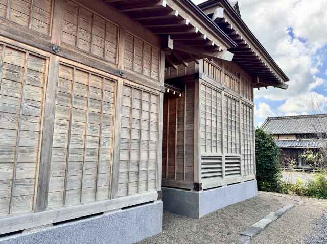 小田霊社御本殿覆屋