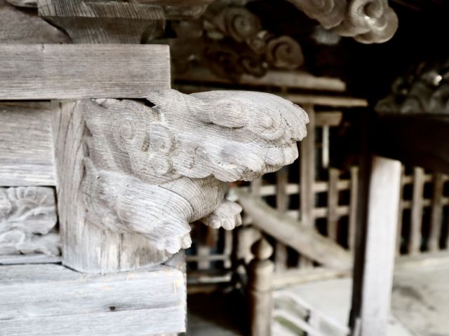 木鼻の獅子